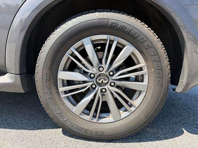 2023 INFINITI QX80 LUXE AWD