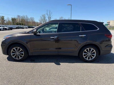 2017 Hyundai SANTA FE SE 3.3L Auto