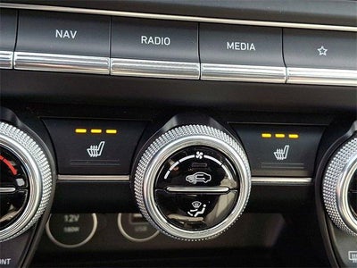 2023 Genesis G70 2.0T AWD