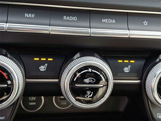 2023 Genesis G70 2.0T AWD