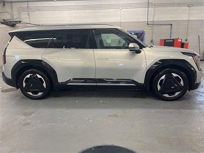 2024 Kia EV9 Land AWD