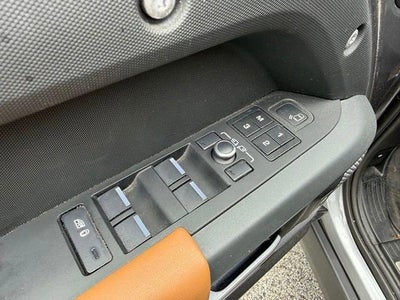 2022 Land Rover Defender 110 X AWD