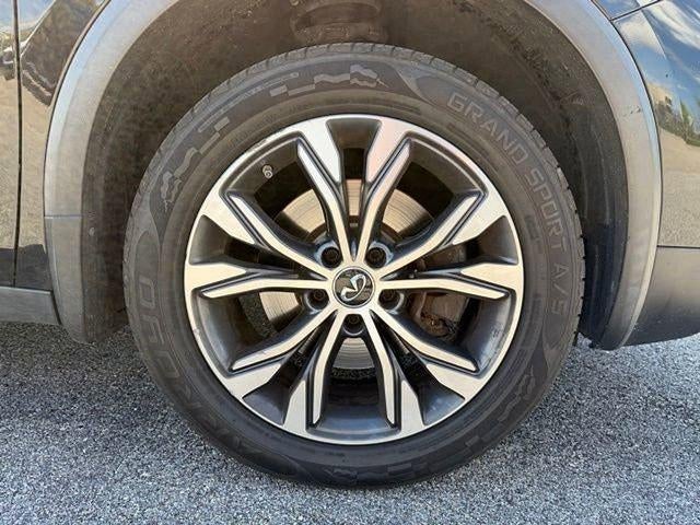 2018 INFINITI QX30 Premium AWD