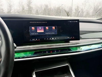 2024 BMW 740i xDrive Sedan