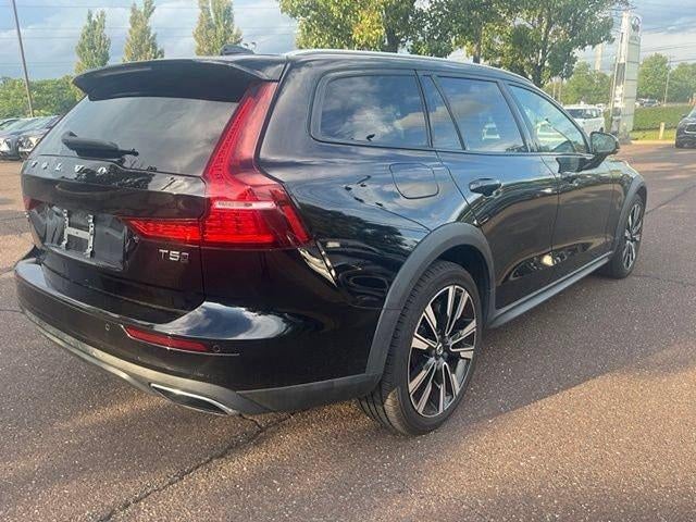 2021 Volvo V60 Cross Country T5 AWD