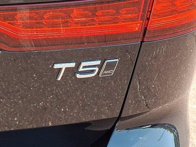 2021 Volvo V60 Cross Country T5 AWD