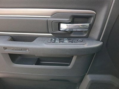 2024 RAM 1500 Classic Warlock 4x4 Crew Cab 5'7" Box