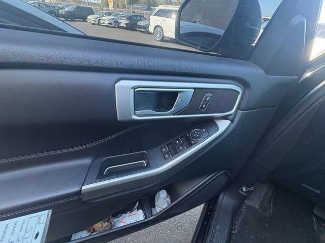 2023 Ford Explorer XLT 4WD