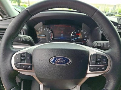 2023 Ford Explorer XLT 4WD