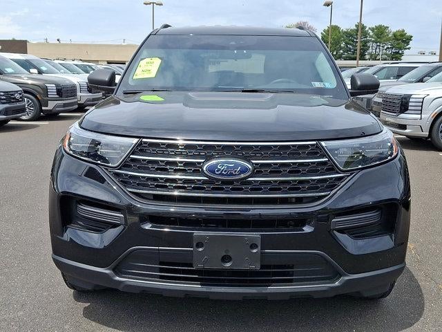 2023 Ford Explorer XLT 4WD