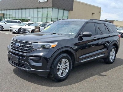 2023 Ford Explorer XLT 4WD