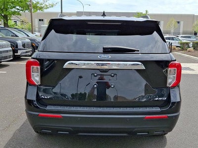 2023 Ford Explorer XLT 4WD