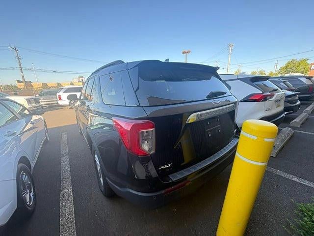 2023 Ford Explorer XLT 4WD