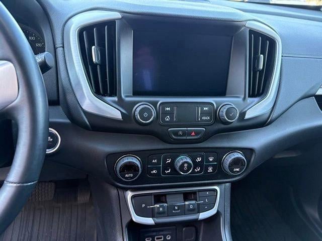 2023 GMC Terrain FWD 4dr SLT