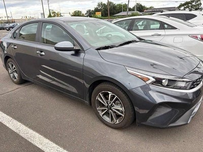 2023 Kia Forte LXS IVT
