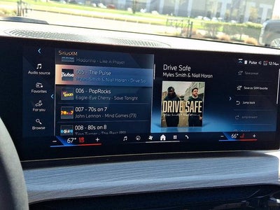 2025 BMW 330i xDrive Sedan