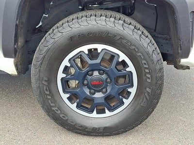 2024 Toyota Tacoma 4WD 4WD TRD Off Road Double Cab 5' Bed AT (Natl)