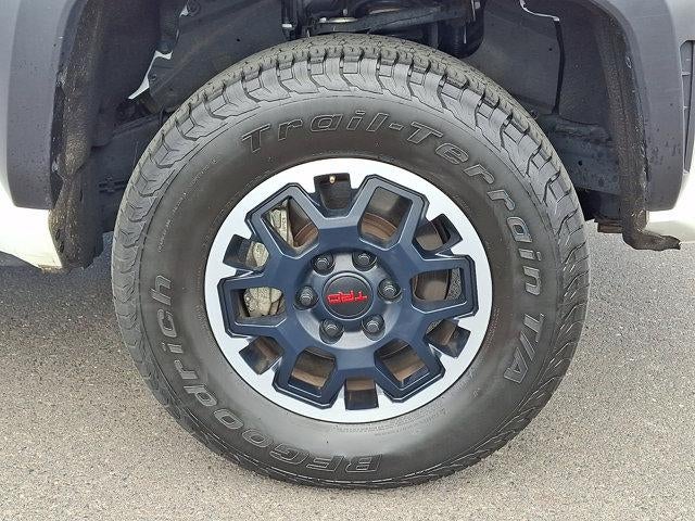 2024 Toyota Tacoma 4WD 4WD TRD Off Road Double Cab 5' Bed AT (Natl)