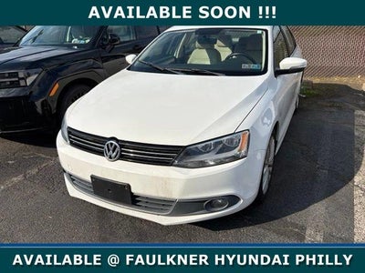 2012 Volkswagen Jetta 4dr Auto SEL Sedan