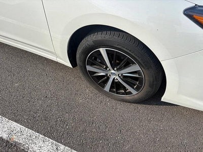 2022 Subaru Impreza Premium 5-door CVT