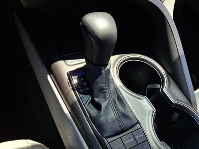 2024 Toyota Camry SE Auto (Natl)