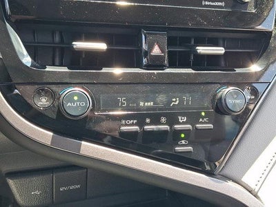 2024 Toyota Camry SE Auto (Natl)