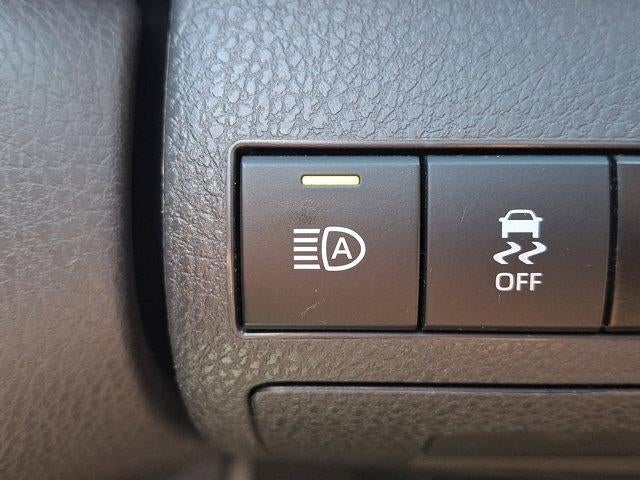 2024 Toyota Camry SE Auto (Natl)