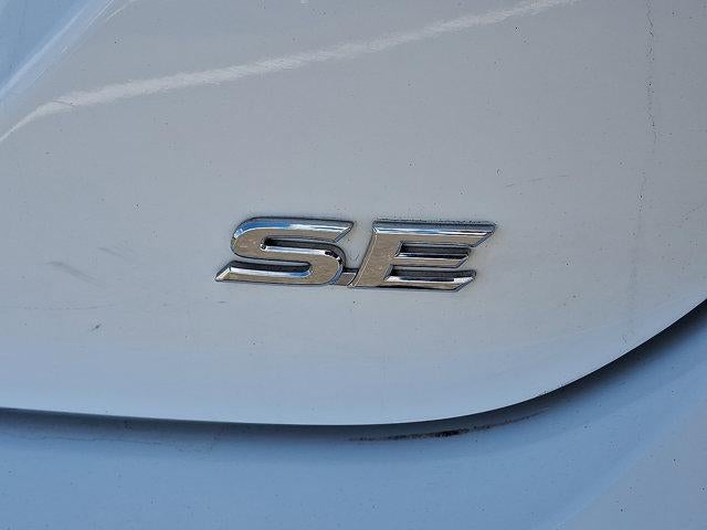 2024 Toyota Camry SE Auto (Natl)