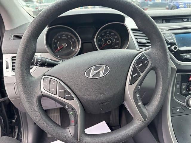 2014 Hyundai ELANTRA 4dr Sdn Auto SE