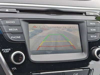 2014 Hyundai ELANTRA 4dr Sdn Auto SE