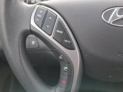 2014 Hyundai ELANTRA 4dr Sdn Auto SE