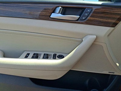 2016 Hyundai SONATA 4dr Sdn 2.4L Limited PZEV