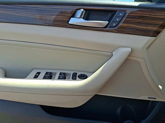 2016 Hyundai SONATA 4dr Sdn 2.4L Limited PZEV