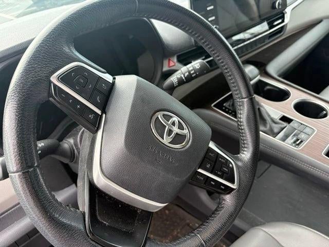 2021 Toyota Sienna XLE AWD 7-Passenger (Natl)