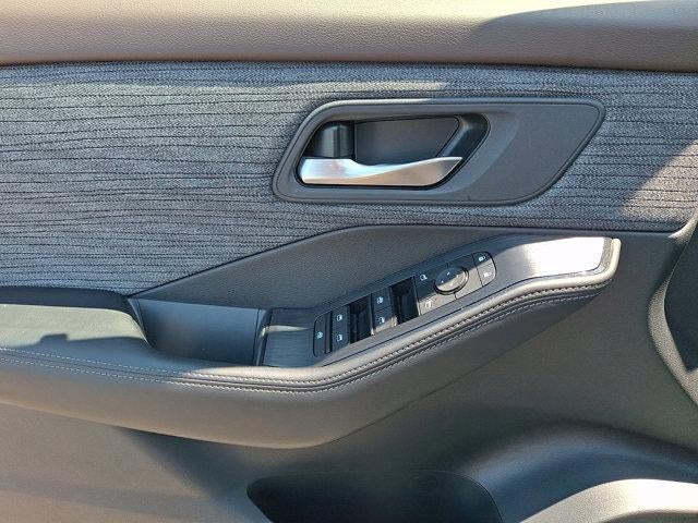 2023 Nissan Rogue AWD SV
