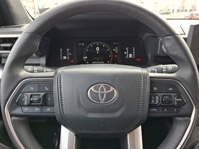 2025 Toyota 4Runner SR5 4WD (GS)