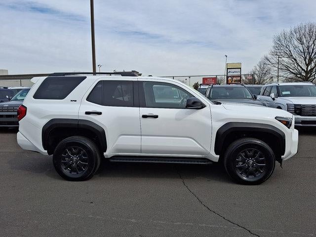2025 Toyota 4Runner SR5 4WD (GS)