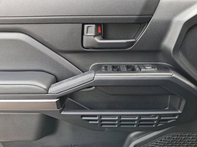 2025 Toyota 4Runner SR5 4WD (GS)