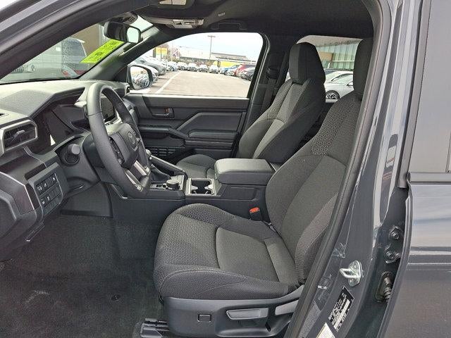 2025 Toyota 4Runner SR5 4WD (GS)