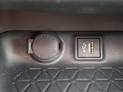 2023 Toyota RAV4 Prime SE (Natl)