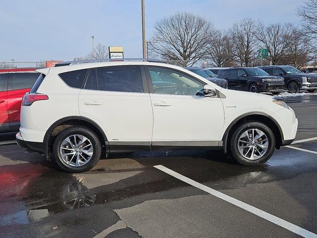 2017 Toyota RAV4 Hybrid XLE AWD (Natl)