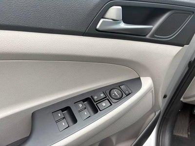 2016 Hyundai TUCSON AWD 4dr SE