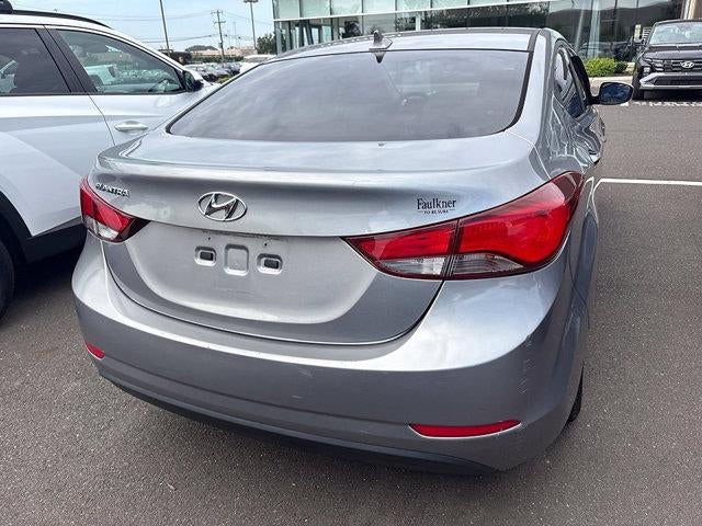 2016 Hyundai ELANTRA 4dr Sdn Auto SE