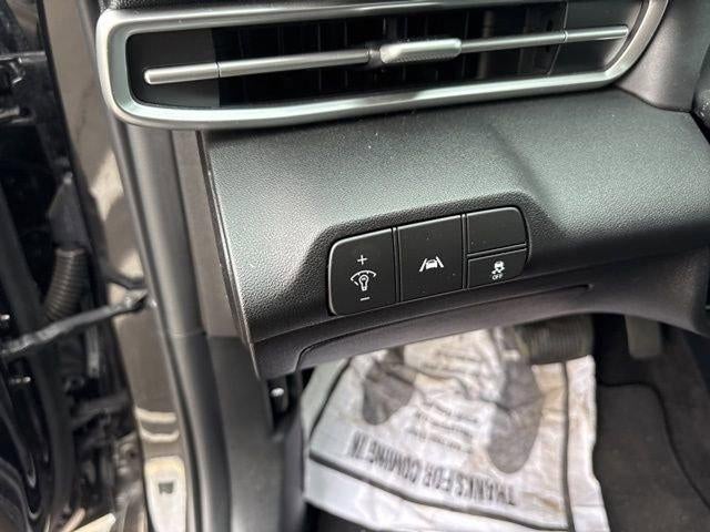 2023 Hyundai ELANTRA SEL IVT