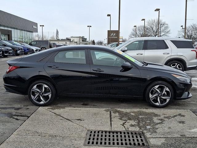 2023 Hyundai ELANTRA SEL IVT