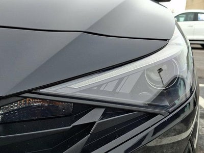 2023 Hyundai ELANTRA SEL IVT